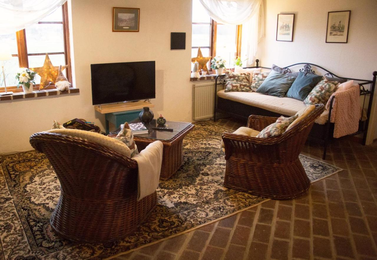 Bed and Breakfast Arroeds Bostaelle Tollarp Exterior foto